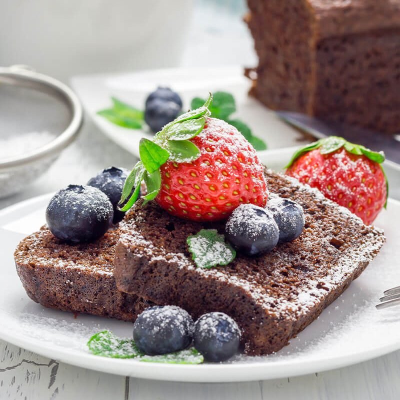 freshly-baked-homemade-chocolate-banana-bread-cake-PWKK9HB
